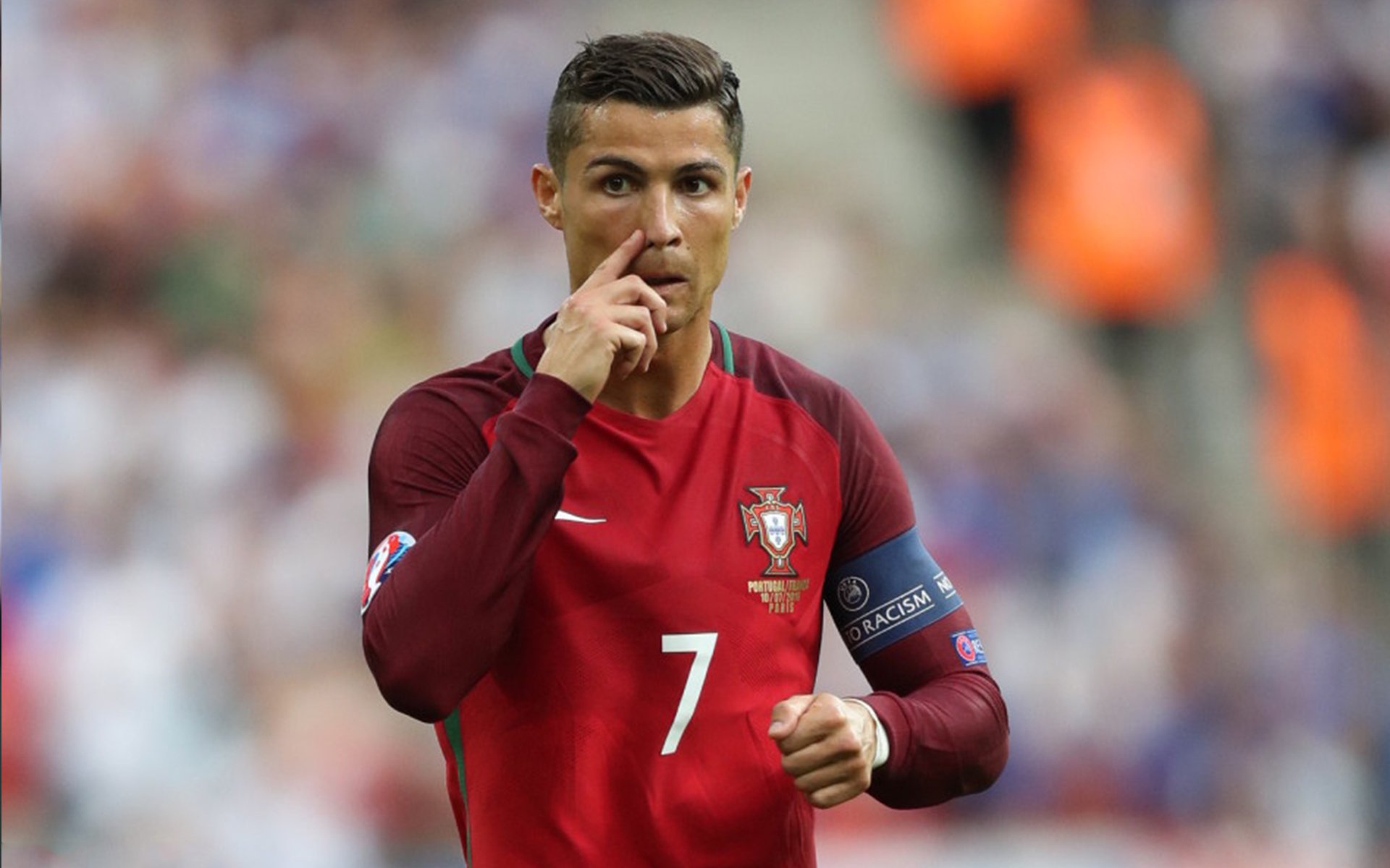 fb体育网站-欧冠中的“金童”们:未来之星的起飞,欧足联金童奖